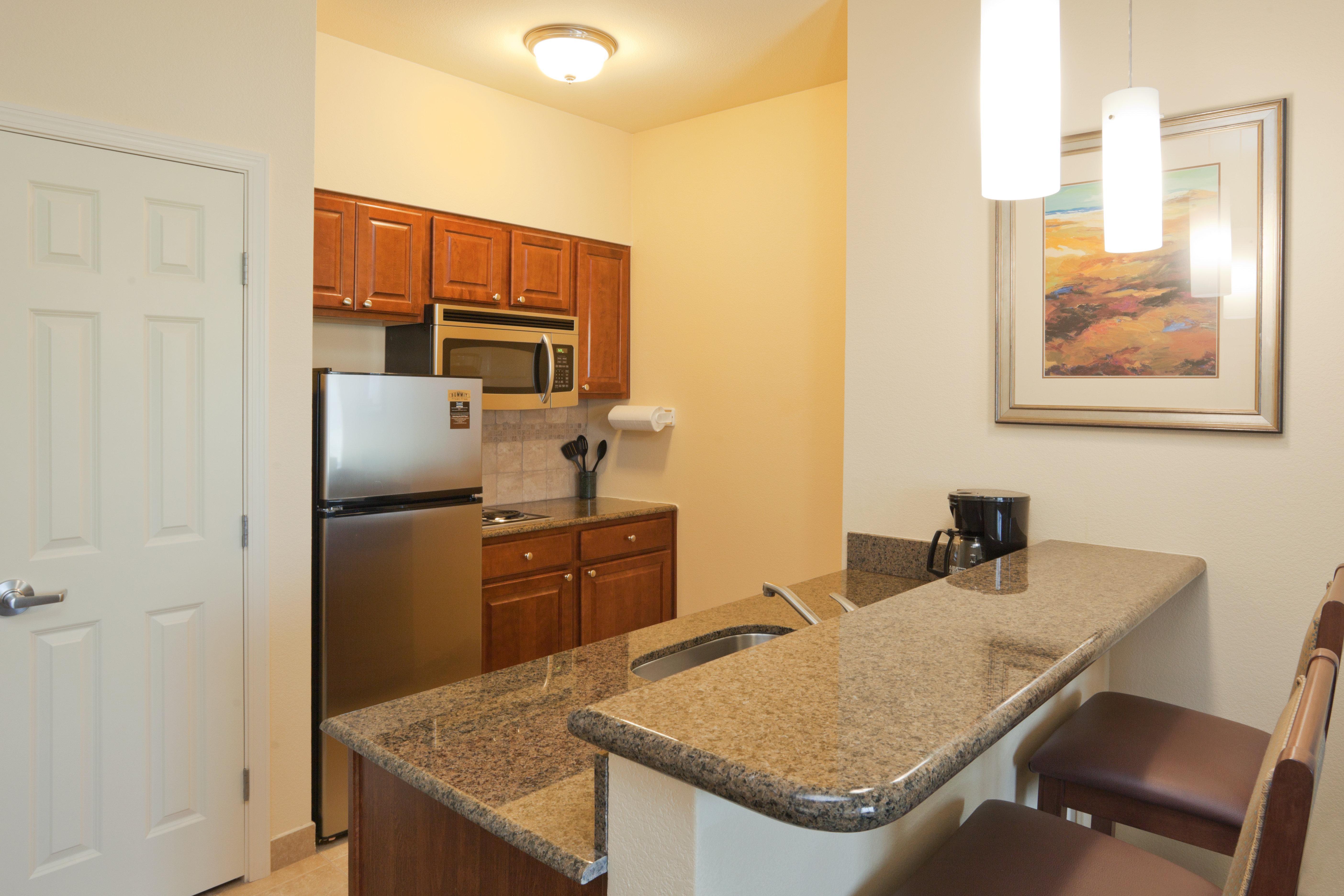 Homewood Suites Lafayette-Airport Exterior photo