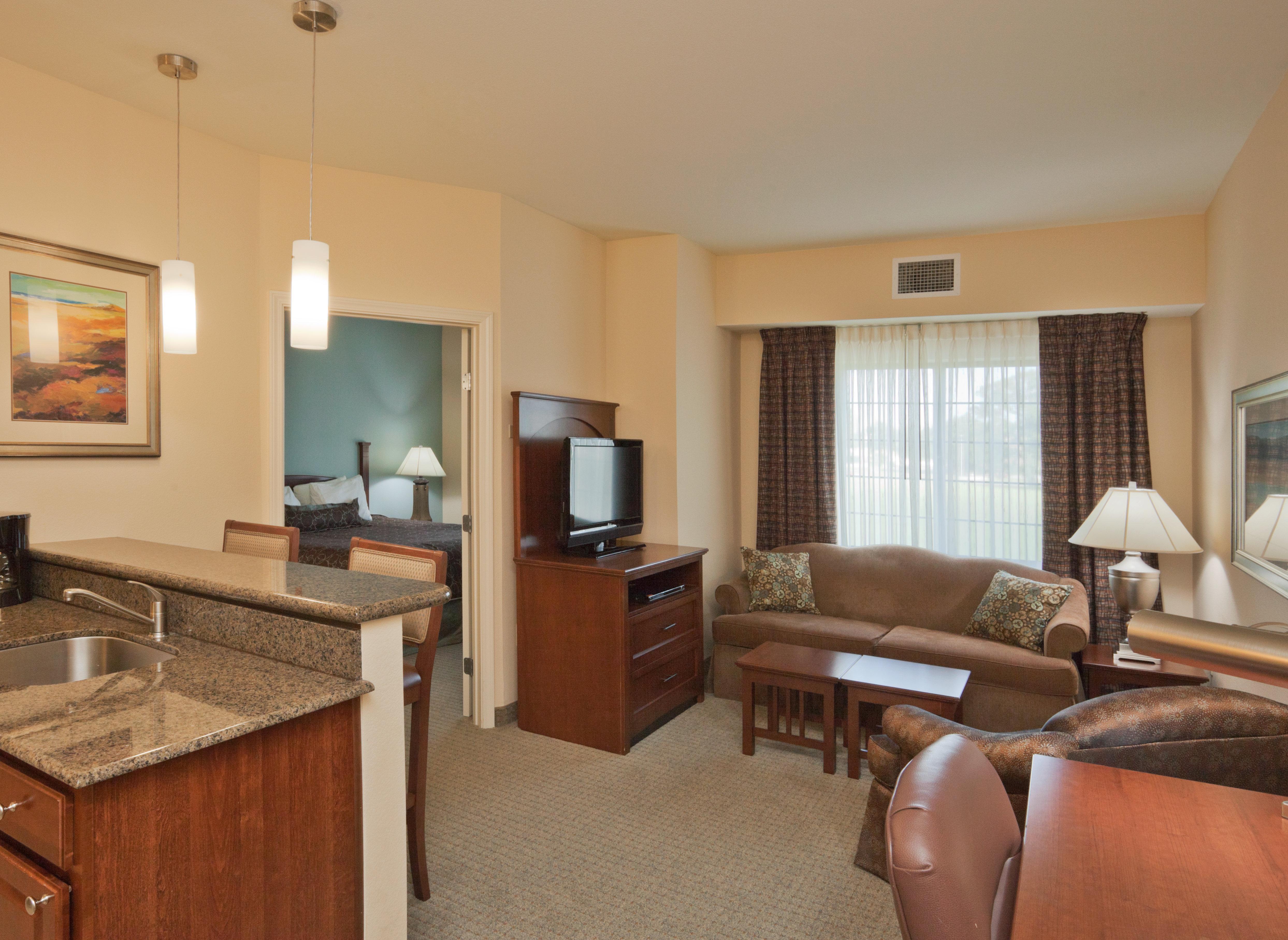 Homewood Suites Lafayette-Airport Exterior photo
