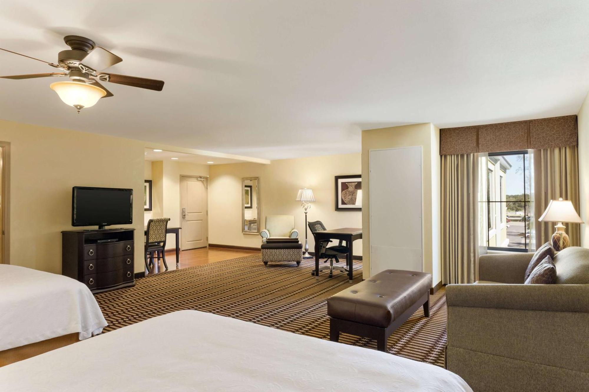 Homewood Suites Lafayette-Airport Exterior photo