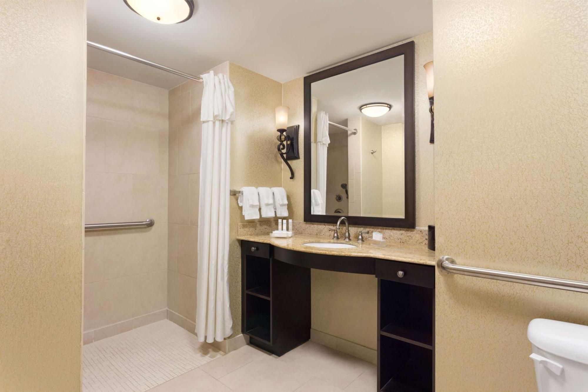 Homewood Suites Lafayette-Airport Exterior photo